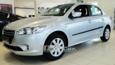 Lišty dverí Peugeot 301 Sedan od 2013