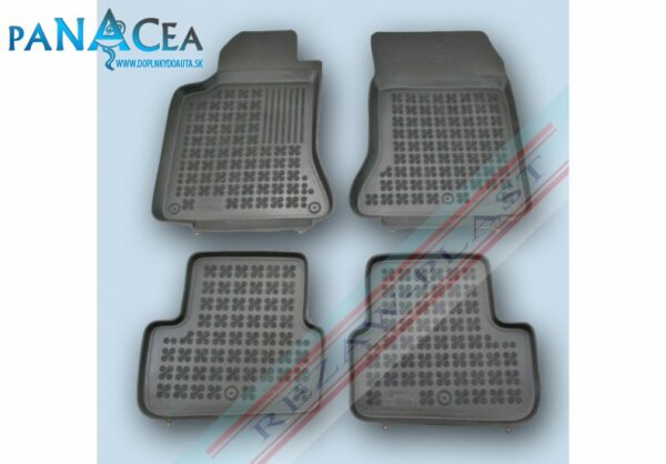 Autorohože gumové so zvýšeným okrajom Mercedes GLA I 2013 - 2019