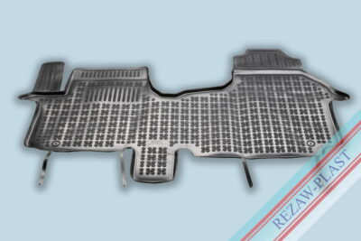 Autorohože gumové so zvýšeným okrajom Nissan NV300 od 2016